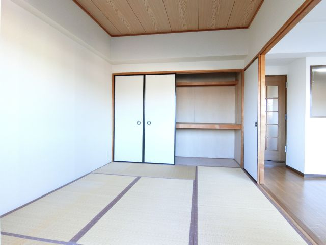 ビューハイツの和室