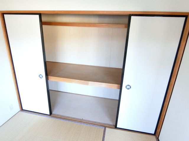 ビューハイツの収納