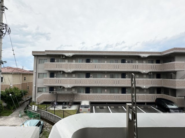 ガーデンハイツ永野Ⅲ B棟の展望