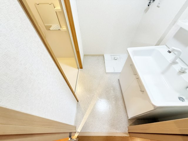 ガーデンハイツ永野Ⅲ B棟の洗面所