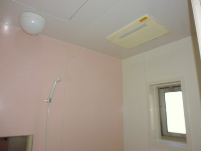 倉敷市中畝８丁目の一戸建ての浴室