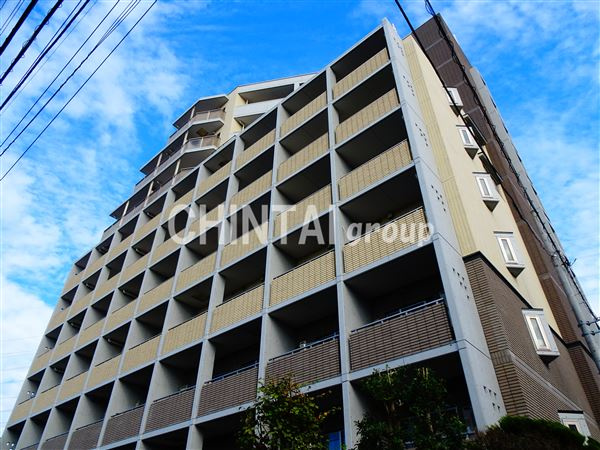 コンフォリア下北沢の外観