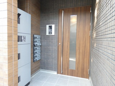 【エントランス】 | REGALEST栄生町