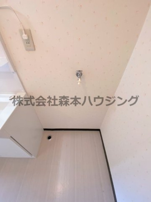 【設備】 | 　交野ロイヤルコート | 室内洗濯機置き場です