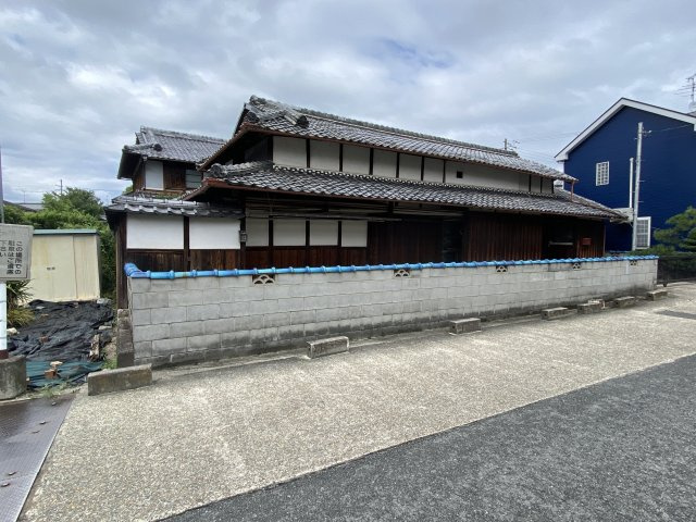 木津川市　古民家の外観|今では珍しい古民家建物です