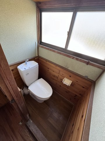 玉名郡長洲町大字高浜の一戸建てのトイレ