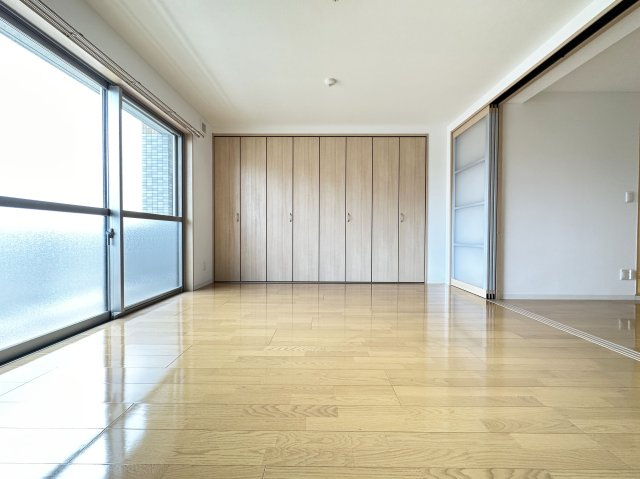 クレドール南川添の居間・リビング