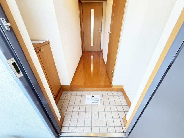 COCO北本町の玄関