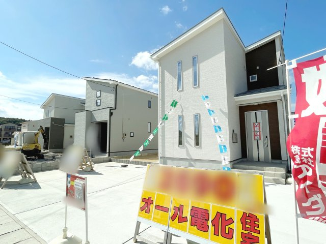 西郷村小田倉23-P3　イロドリアイタウン　全６棟の駐車場|カースペースは並列３台駐車可能！