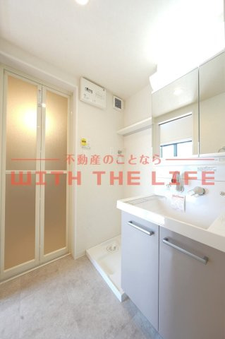 MAHORA　MAISON久留米大学前駅　壱番館【キャッシュバック対象物件】の独立洗面台|朝の身支度には欠かせない独立洗面化粧台