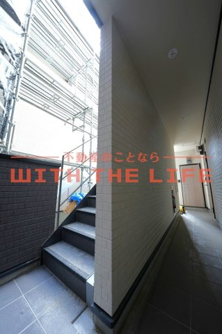 MAHORA　MAISON久留米大学前駅　壱番館【キャッシュバック対象物件】のエントランス|建物の内部です