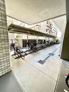 スプランディッド江坂Ⅲのその他共用部分|駐輪場