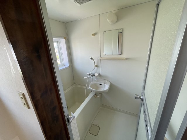 コーポレーション鹿島の浴室