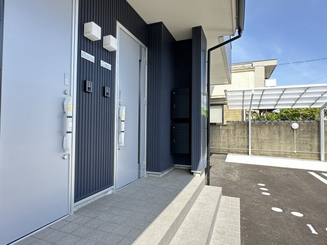 アリビオ葛島のエントランス