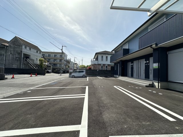 アリビオ葛島の駐車場