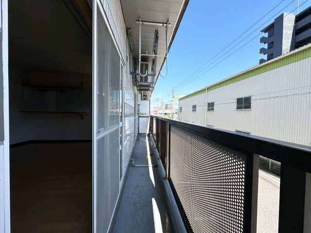 ドリームハウスのバルコニー