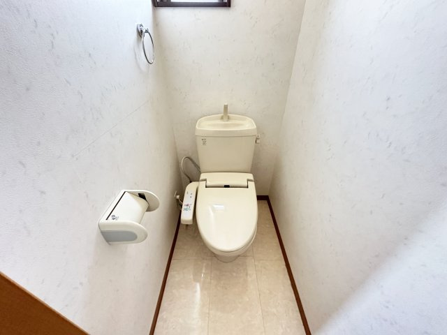 クローバー南川添のトイレ