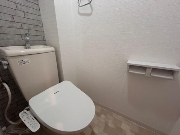 【トイレ】 | レスタージュ枚方長尾