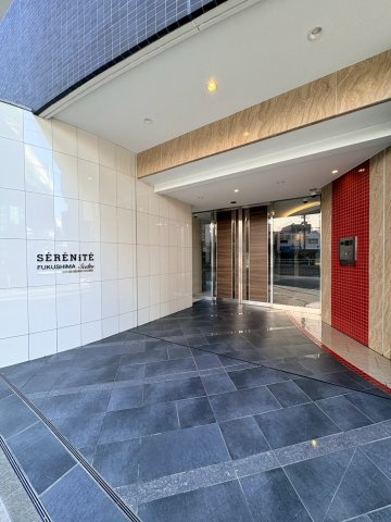 【エントランス】 | SERENiTE福島scelto