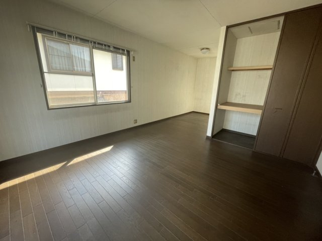 明王台四丁目　戸建住宅の洋室