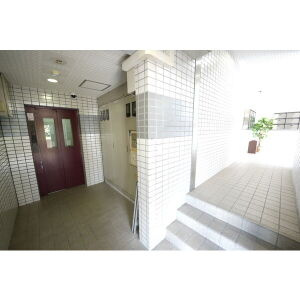 センタースクエア春日井のエントランス