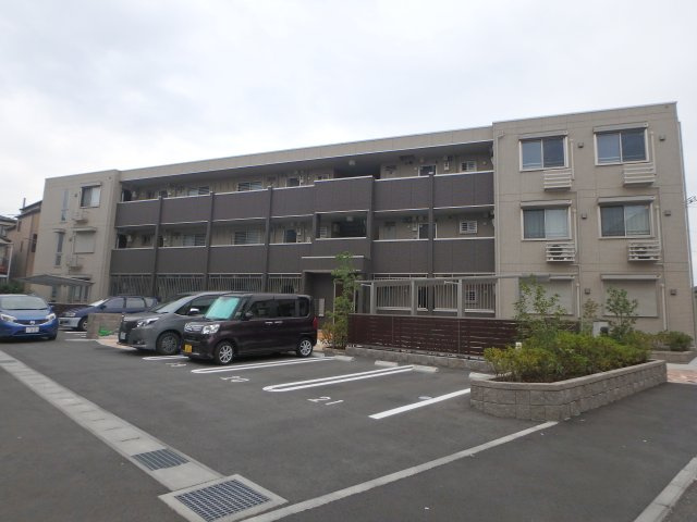 プロムナード元住吉　A棟の駐車場