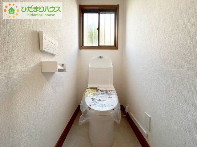 日立市金沢町6丁目　中古戸建のトイレ|家計に優しい節水仕様のトイレ!(^^)!