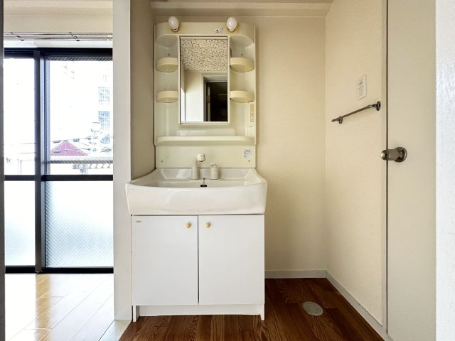 コーポハリマヤの独立洗面台