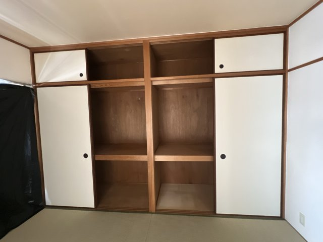 エステートピア香呂の収納
