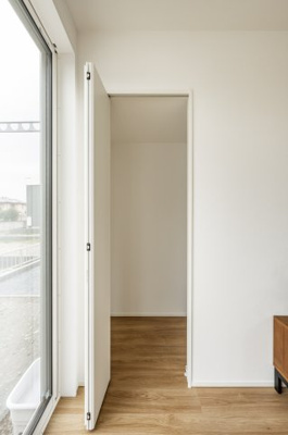 【収納】 | ＜FG＞本庄市見福4丁目フルクラシル | リビング収納。コンセントも設置されておりお子様の遊び道具や掃除機の充電にも使えます◎