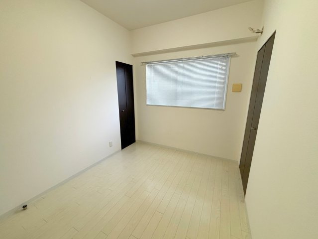 セレブコート木川の寝室