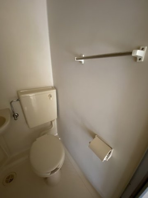 【トイレ】 | グラードビュウ百合丘 | 清潔感のあるバストイレです♪