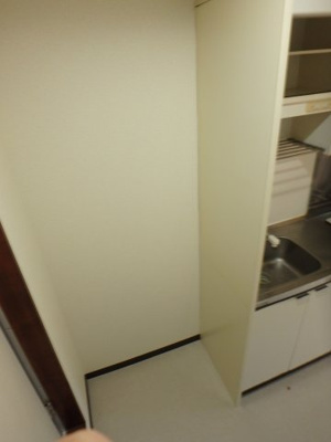 【キッチン】 | グラードビュウ百合丘 | 窓がある明るく風通しの良いキッチン！