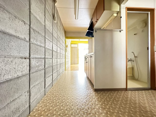 Benefit HARIMAYAの居間・リビング