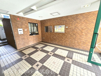 【エントランス】 | ライオンズマンション立花 | お手入れの行き届いたエントランスです♪