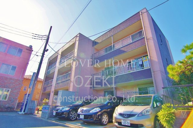 アンプルールフェールベルツリー３の外観