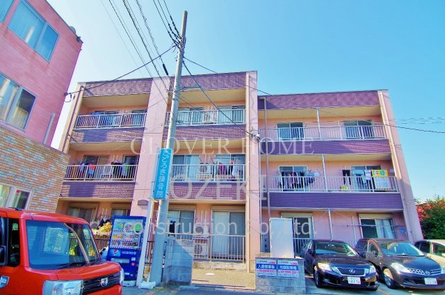 アンプルールフェールベルツリー３の外観