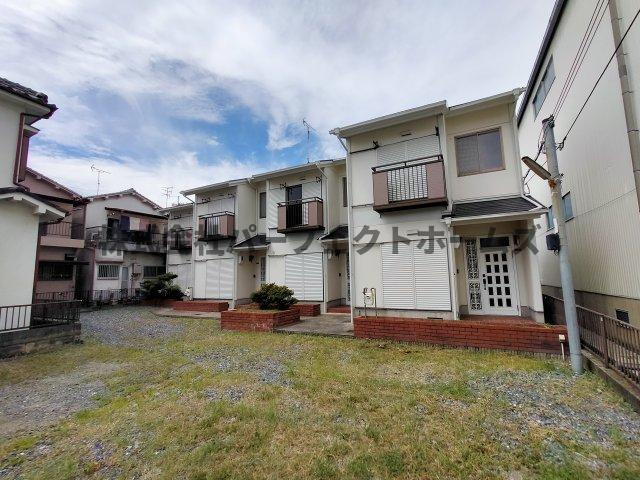 Terrace　Nakagawaの駐車場|駐車スペースもあります