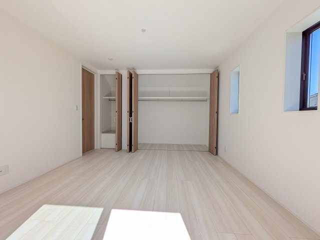 八王子市　丸山町　新築一戸建ての収納|～収納力の高いクローゼット完備～