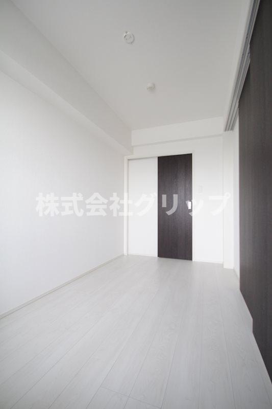 BluRock東神奈川の洋室