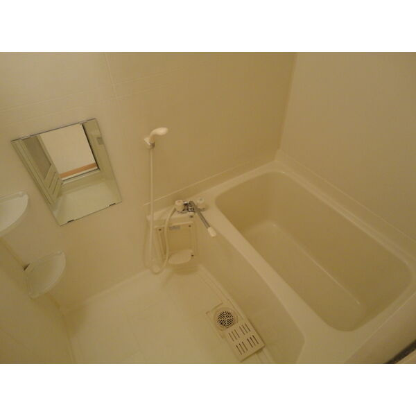 ライラックウインドの浴室