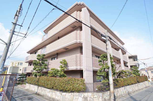 キャピタルビルドの外観