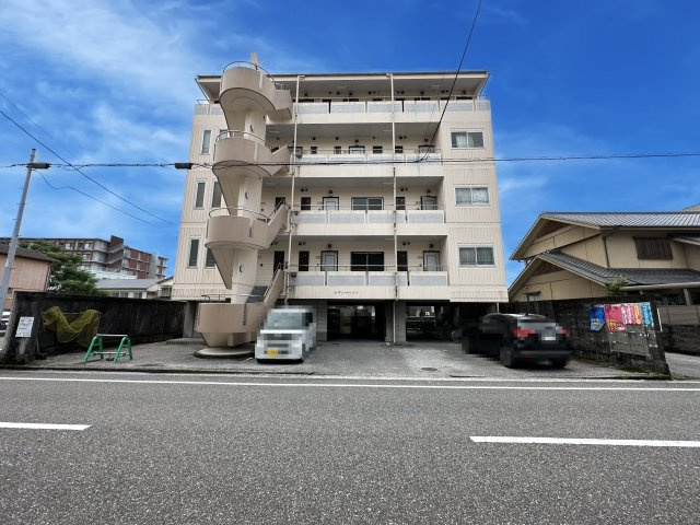 シティーハイツの駐車場