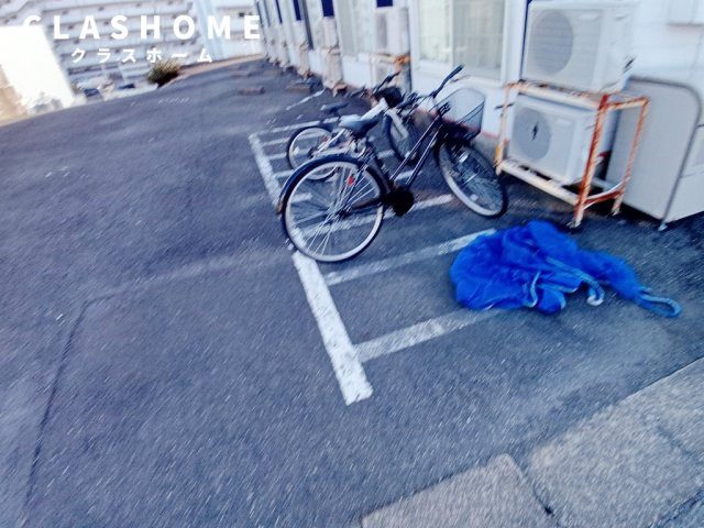 クレストコートC　　刈谷市近郊の賃貸はクラスホーム刈谷店の駐車場