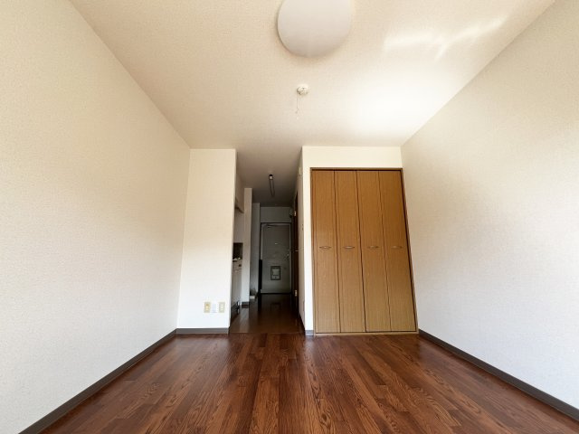 フィットハイム比島の洋室