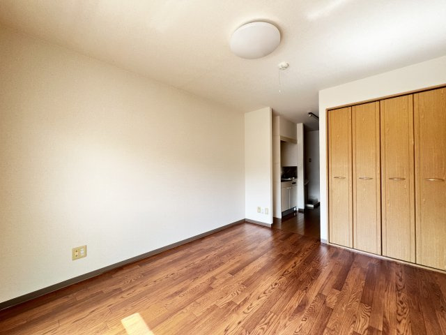 フィットハイム比島の居間・リビング