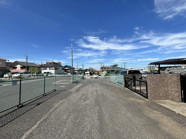 前面道路です★