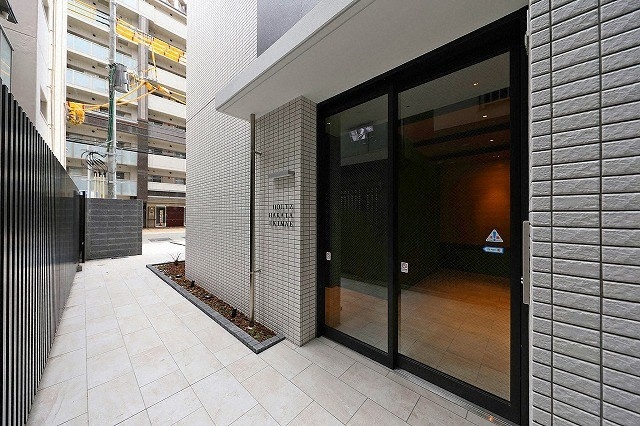 【エントランス】 | ホルツ博多駅前