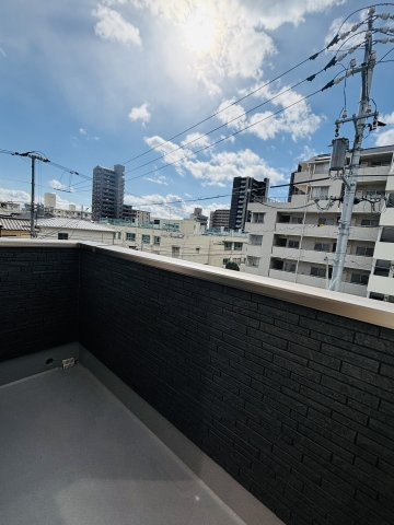 広島市西区庚午中1丁目　新築一戸建て(全9棟)のバルコニー