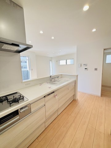 広島市西区庚午中1丁目　新築一戸建て(全9棟)のキッチン